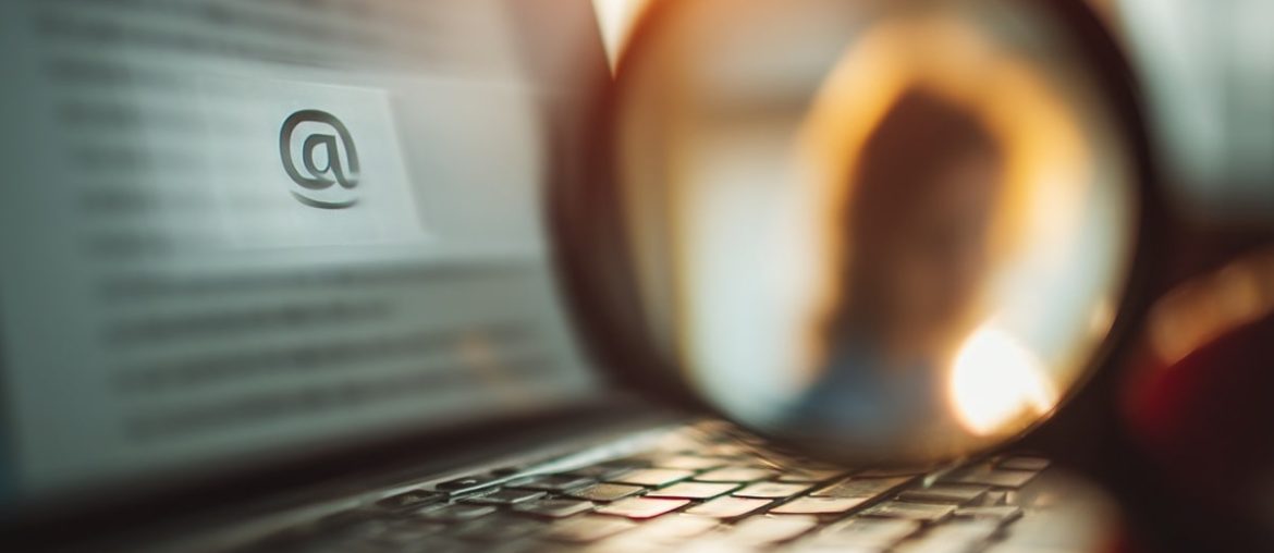 reverse email lookup