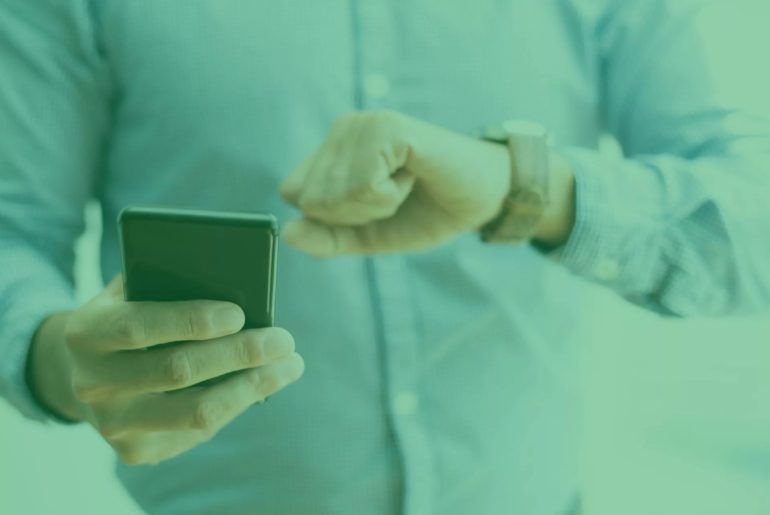 qual momento migliore inviare sms professionale